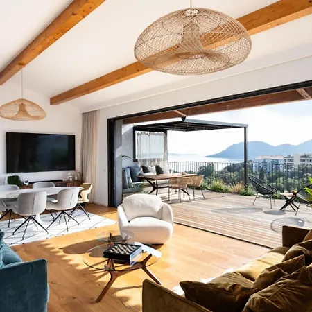 Penthouse Les Oliviers *