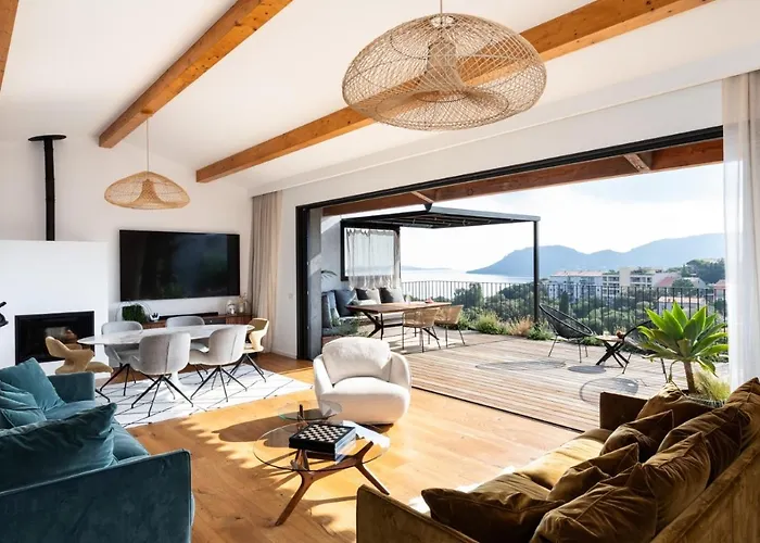 Penthouse Les Oliviers *